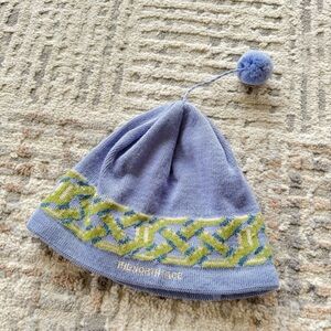 The North Face Wool Hat with Fleece Interior with PomPom - One Size